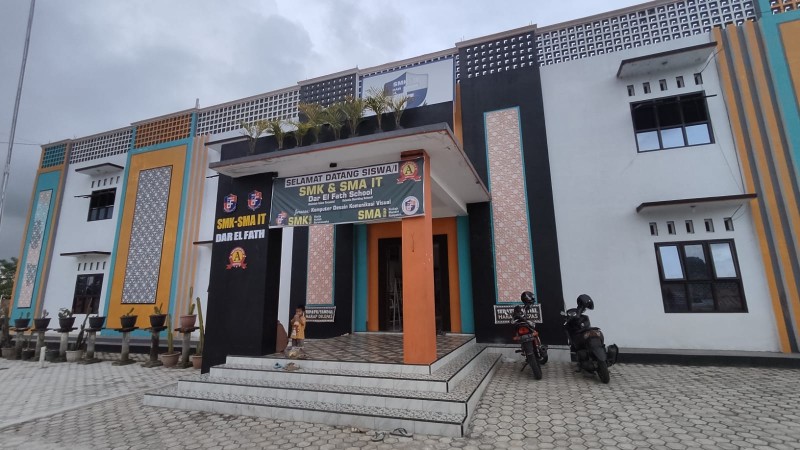 Pentingnya Sekolah dalam Membentuk Generasi Masa Depan